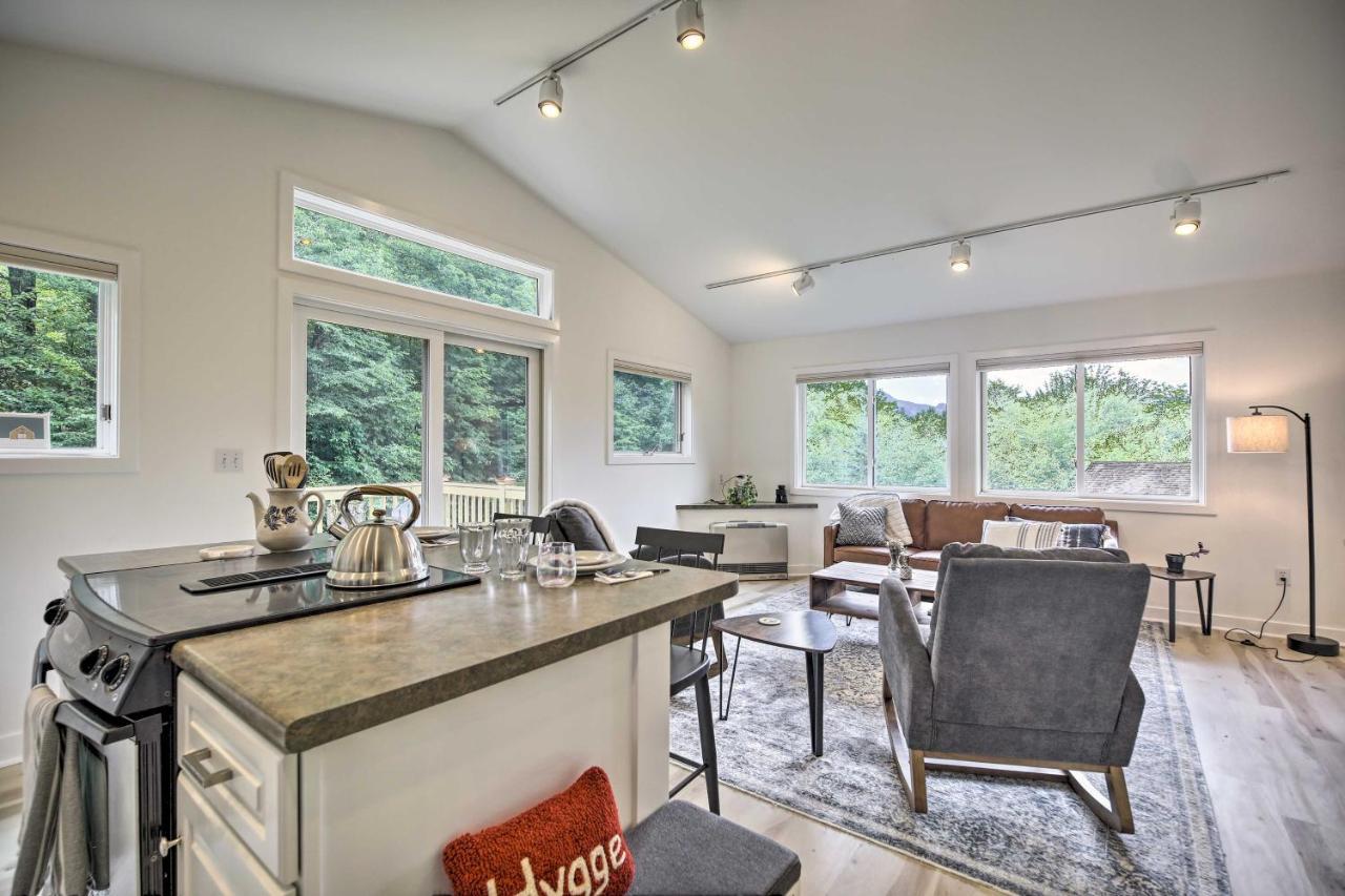 דירות Cambridge Airy And Bright Hideaway Near Smugglers Notch! מראה חיצוני תמונה